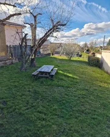 Pensionat Les Cerisiers 2 2 Nogaro